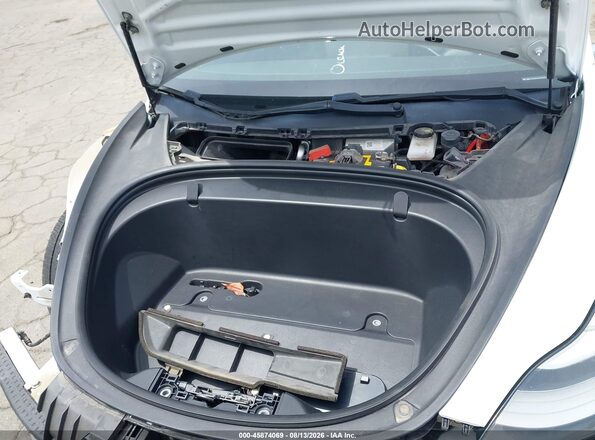 5YJ3E1EA7KF402432 2019 TESLA MODEL 3 White Widok z tyłu