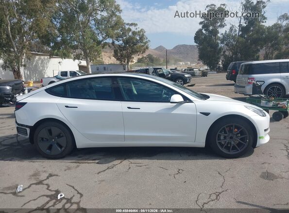 5YJ3E1EA7MF091815 2021 TESLA MODEL 3 White 360 interior view