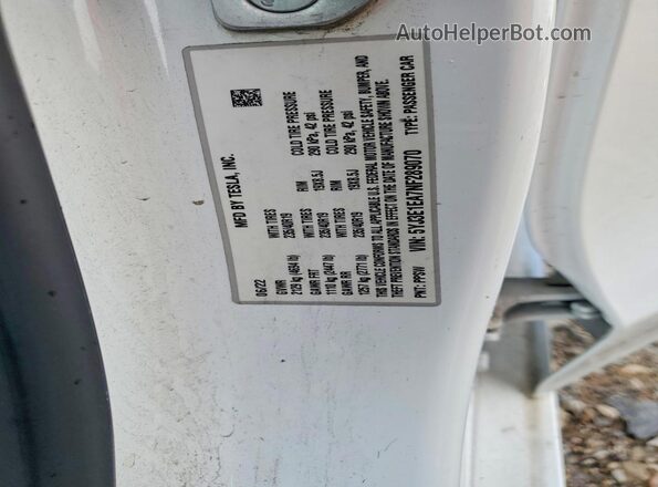 5YJ3E1EA7NF289070 2022 TESLA MODEL White Vista interior de 360 grados
