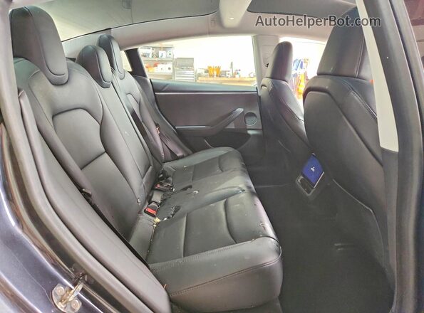 5YJ3E1EA7RF727091 2024 TESLA MODEL Gray უკანა სავარძლების ხედი