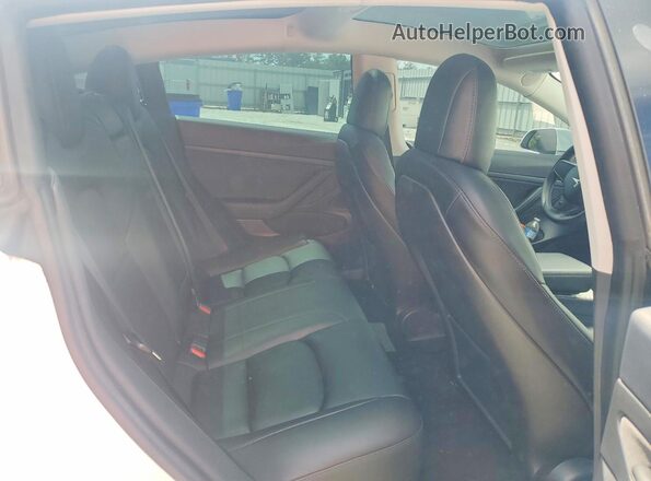 5YJ3E1EA8LF634135 2020 TESLA MODEL White Вид задніх сидінь