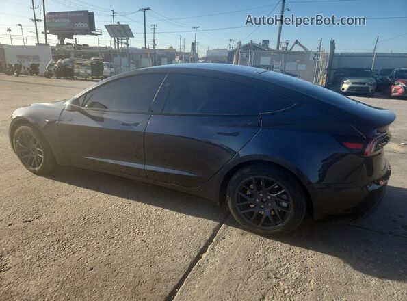 5YJ3E1EA9SF013033 2025 TESLA MODEL 3 Серый Вид спереди