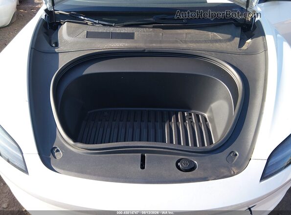 5YJ3E1EA9SF950724 2025 TESLA MODEL 3 White Rear view