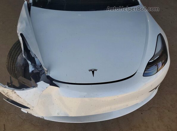 5YJ3E1EB0JF101248 2018 TESLA MODEL White უკანა სალონის ხედი
