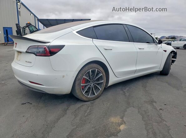5YJ3E1EB0JF106594 2018 TESLA MODEL White Trasero derecho