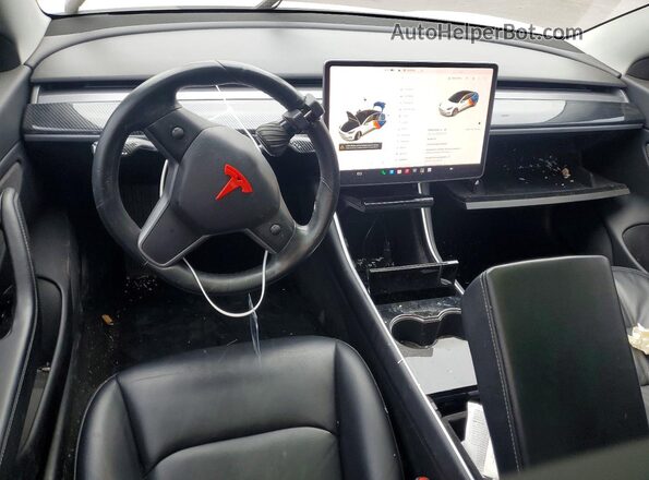 5YJ3E1EB0JF106594 2018 TESLA MODEL White Vista del salpicadero