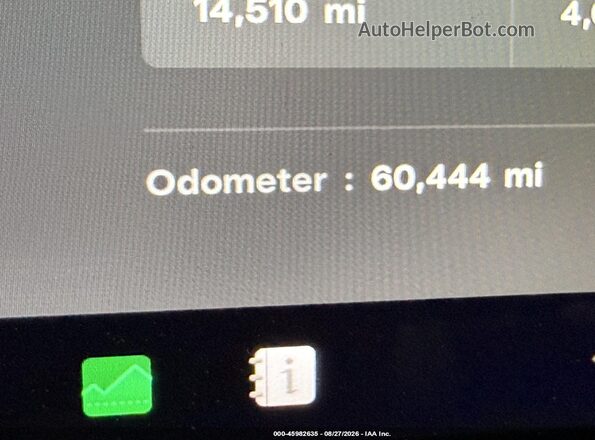5YJ3E1EB0KF389659 2019 TESLA MODEL 3 Red Widok tylnych siedzeń