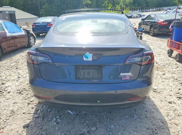 5YJ3E1EB0NF193645 2022 TESLA MODEL Gray Rear view