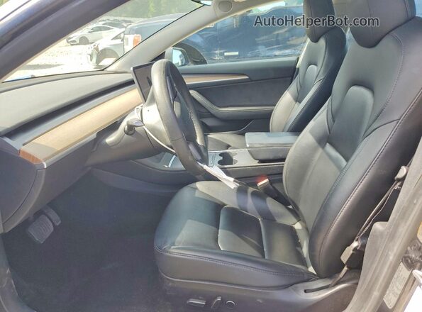 5YJ3E1EB0NF193645 2022 TESLA MODEL Gray Front interior view