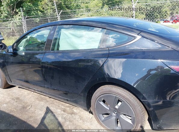 5YJ3E1EB0NF261409 2022 TESLA MODEL 3 Black 