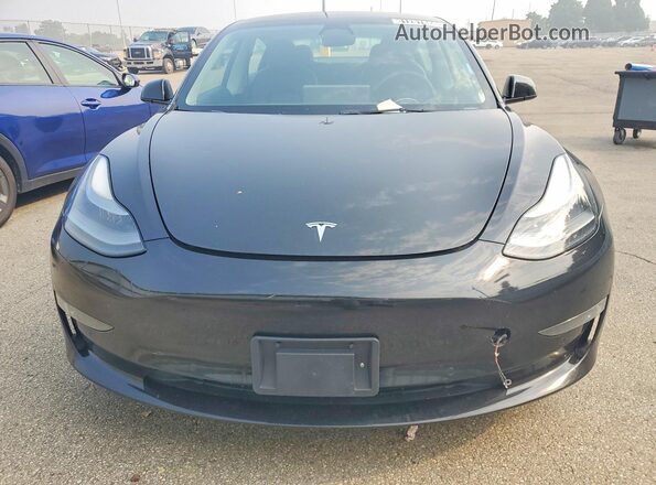 5YJ3E1EB0NF291056 2022 TESLA MODEL Black Widok z przodu