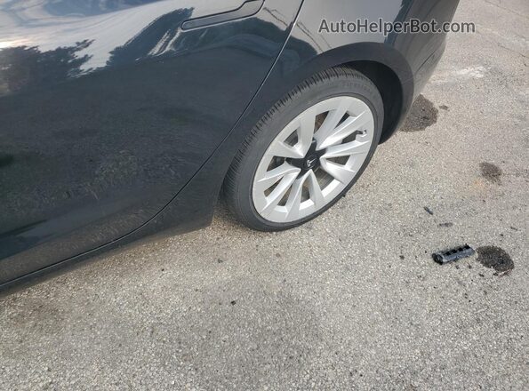 5YJ3E1EB0NF291056 2022 TESLA MODEL Black 