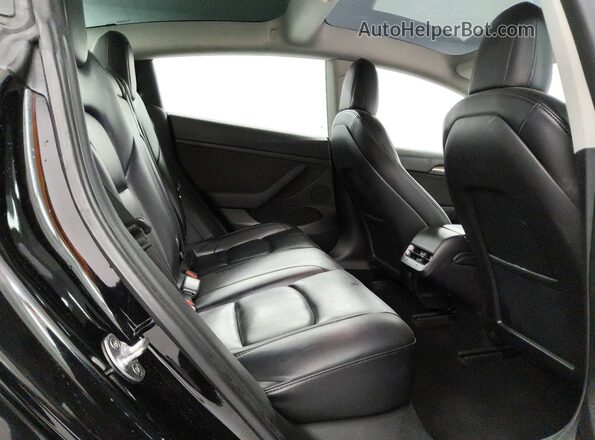 5YJ3E1EB0NF300242 2022 TESLA MODEL Black Հետևի նստատեղերի տեսք
