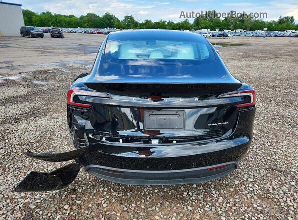 5YJ3E1EB0SF064946 2025 TESLA MODEL Black Widok z tyłu