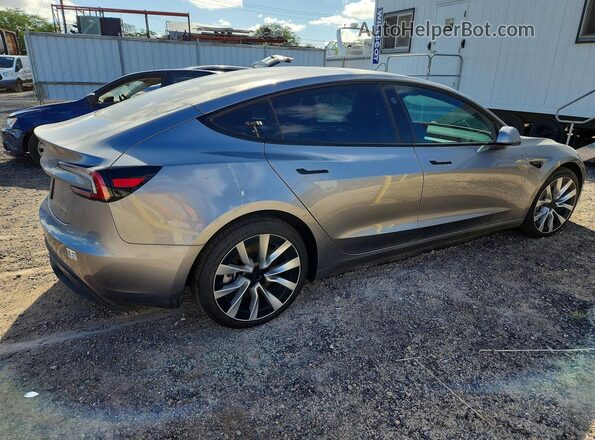 5YJ3E1EB0SF996757 2025 TESLA MODEL Silver Rear right
