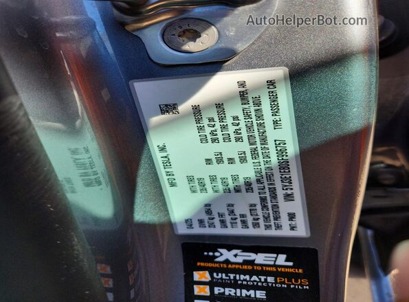 5YJ3E1EB0SF996757 2025 TESLA MODEL Silver 360 interior view