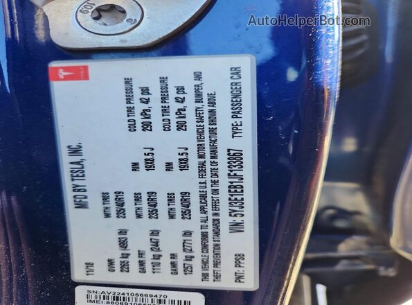 5YJ3E1EB1JF133867 2018 TESLA MODEL Blue ძრავის განყოფილების ხედი