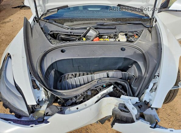 5YJ3E1EB1NF107761 2022 TESLA MODEL White Вид задньої частини салону