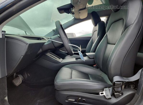 5YJ3E1EB1RF736989 2024 TESLA MODEL Charcoal წინა სალონის ხედი