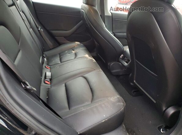 5YJ3E1EB2JF118746 2018 TESLA MODEL Черный Вид задних сидений