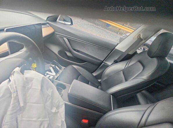 5YJ3E1EB2KF494008 2019 TESLA OTHER Белый Вид щитка приборов