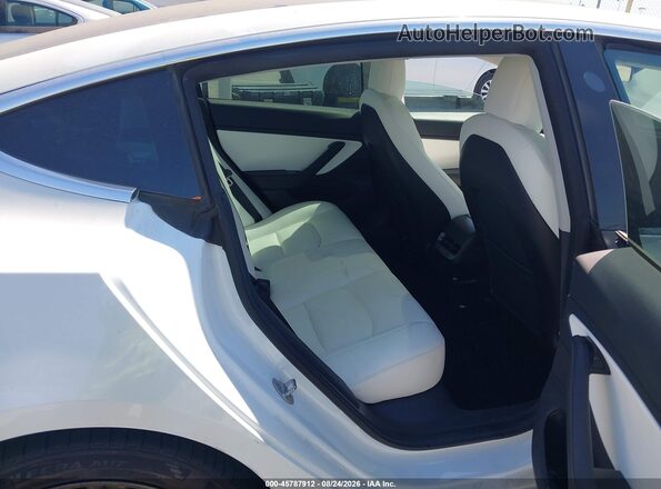 5YJ3E1EB2KF513124 2019 TESLA MODEL 3 White VIN sticker view