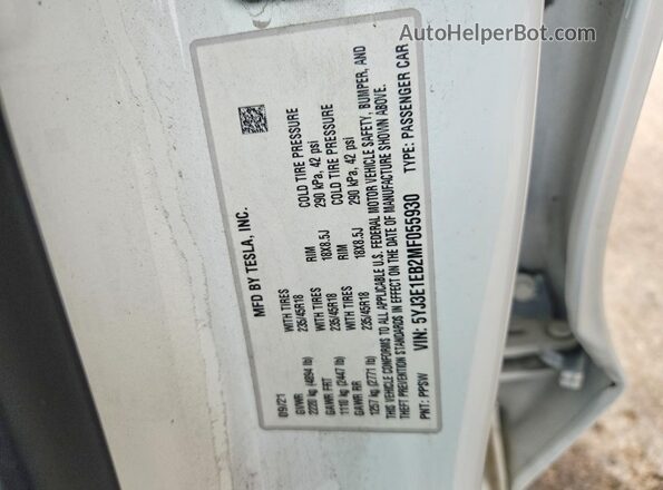 5YJ3E1EB2MF055930 2021 TESLA MODEL White Вид наклейки з VIN-кодом