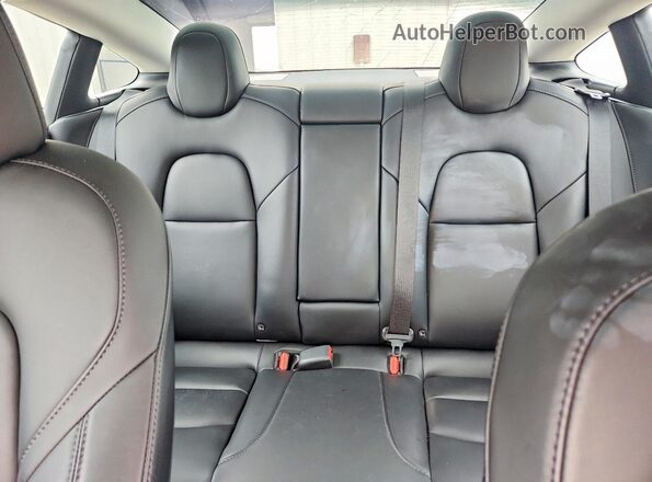 5YJ3E1EB2MF055930 2021 TESLA MODEL White Вид задніх сидінь