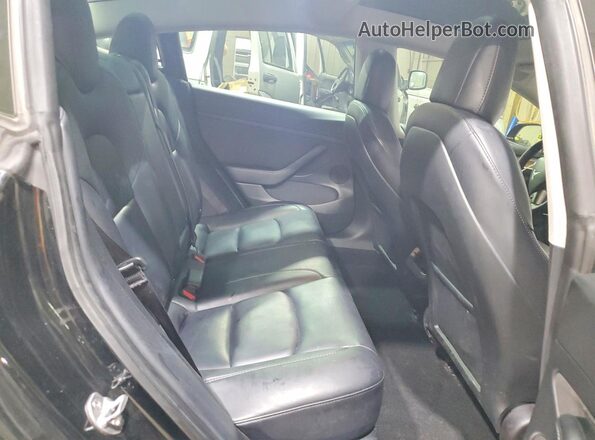 5YJ3E1EB2MF965559 2021 TESLA MODEL Black Widok tylnych siedzeń