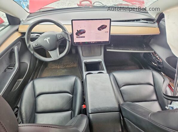 5YJ3E1EB2NF192464 2022 TESLA MODEL Красный Вид панели приборов