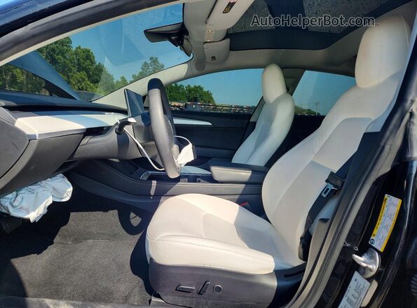 5YJ3E1EB2NF230453 2022 TESLA MODEL Black Widok wnętrza z przodu