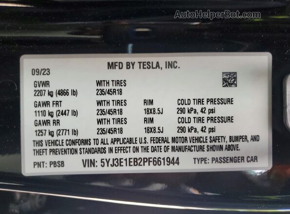 5YJ3E1EB2PF661944 2023 TESLA MODEL Black Vista de la etiqueta del VIN