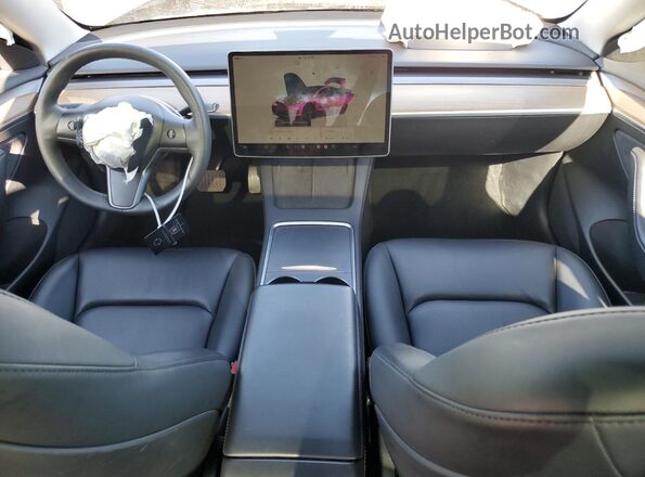 5YJ3E1EB2PF666657 2023 TESLA MODEL Серый Вид панели приборов