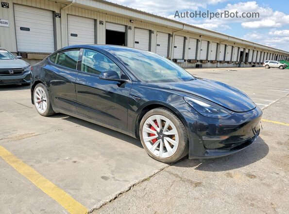 5YJ3E1EB2PF673544 2023 TESLA MODEL Черный Передняя правая четверть