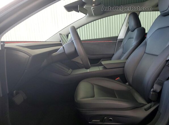 5YJ3E1EB2SF899947 2025 TESLA MODEL Серый Вид салона спереди