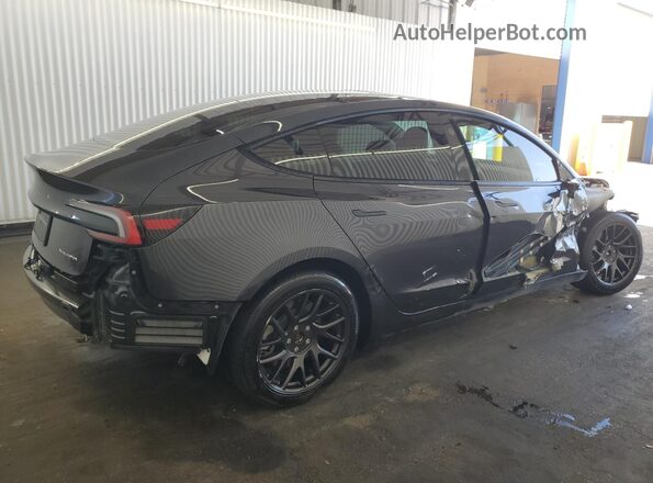 5YJ3E1EB2SF899947 2025 TESLA MODEL Серый 