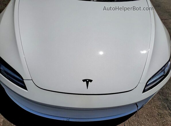 5YJ3E1EB2SF953098 2025 TESLA MODEL Белый Вид задней части салона