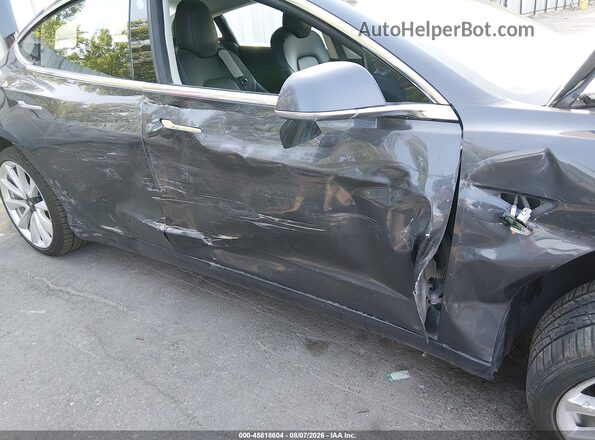 5YJ3E1EB3JF132302 2018 TESLA MODEL 3 Black Դիմացի տեսք