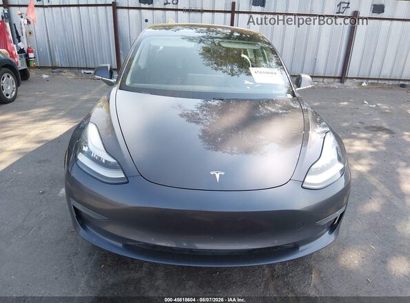 5YJ3E1EB3JF132302 2018 TESLA MODEL 3 Black Սարքավորումների վահանակի տեսք