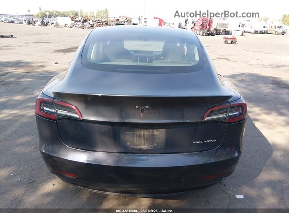 5YJ3E1EB3JF132302 2018 TESLA MODEL 3 Black 