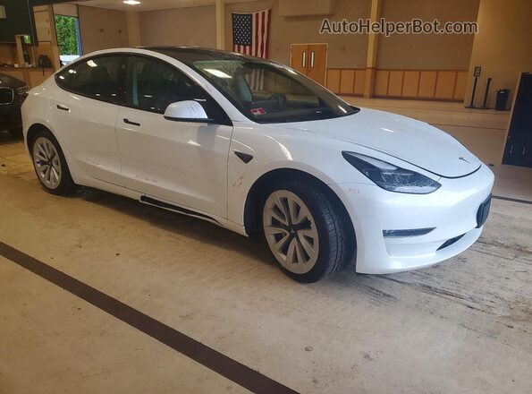 5YJ3E1EB3MF065396 2021 TESLA MODEL Белый Передняя правая четверть