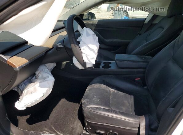 5YJ3E1EB3MF936815 2021 TESLA MODEL White წინა სალონის ხედი
