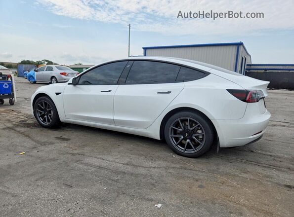 5YJ3E1EB3NF272968 2022 TESLA MODEL White Trasero izquierdo
