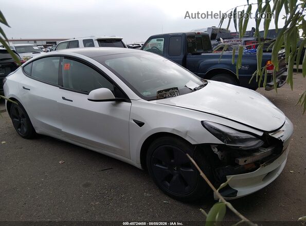 5YJ3E1EB3NF327936 2022 TESLA MODEL 3 Белый Вид щитка приборов