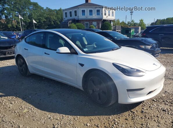 5YJ3E1EB3PF390022 2023 TESLA MODEL White Front right