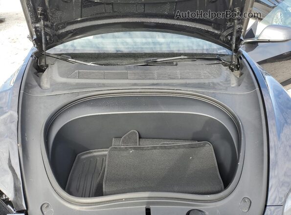 5YJ3E1EB3SF011044 2025 TESLA MODEL Черный Вид задней части салона