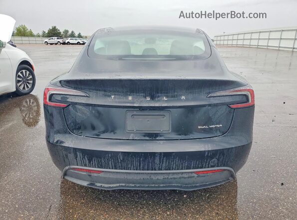 5YJ3E1EB3SF882252 2025 TESLA MODEL Black უკანა ხედი
