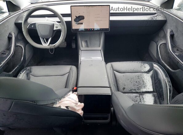 5YJ3E1EB3SF882252 2025 TESLA MODEL Black წინა პანელის ხედი
