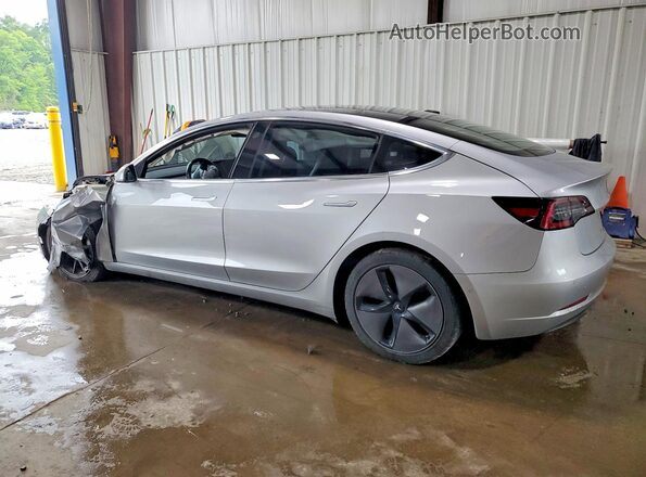 5YJ3E1EB4JF091114 2018 TESLA MODEL Silver უკანა მარცხენა