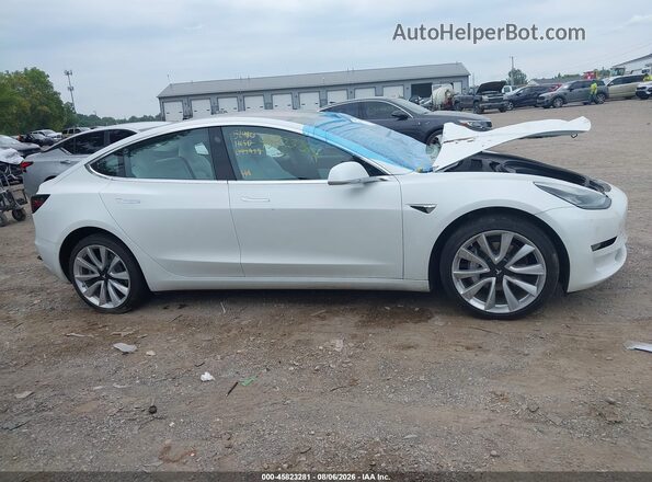 5YJ3E1EB4JF097978 2018 TESLA MODEL 3 White Առջևի վահանակի տեսք